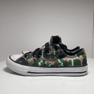 Converse Chuck Taylor All-Star Digi Archive Green Camo Sneakers Size 1 Junior